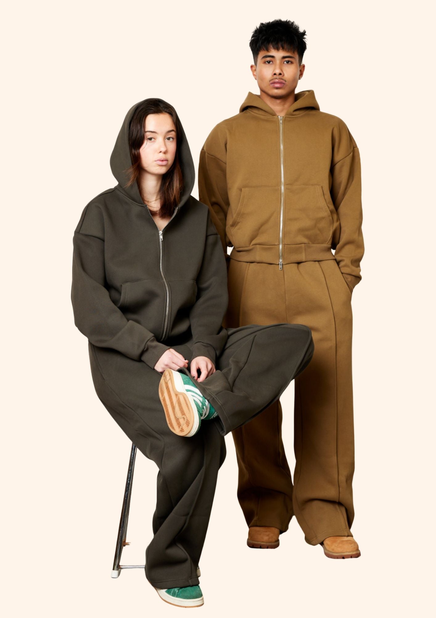 V1 Military Zip up Hoodie in Olive