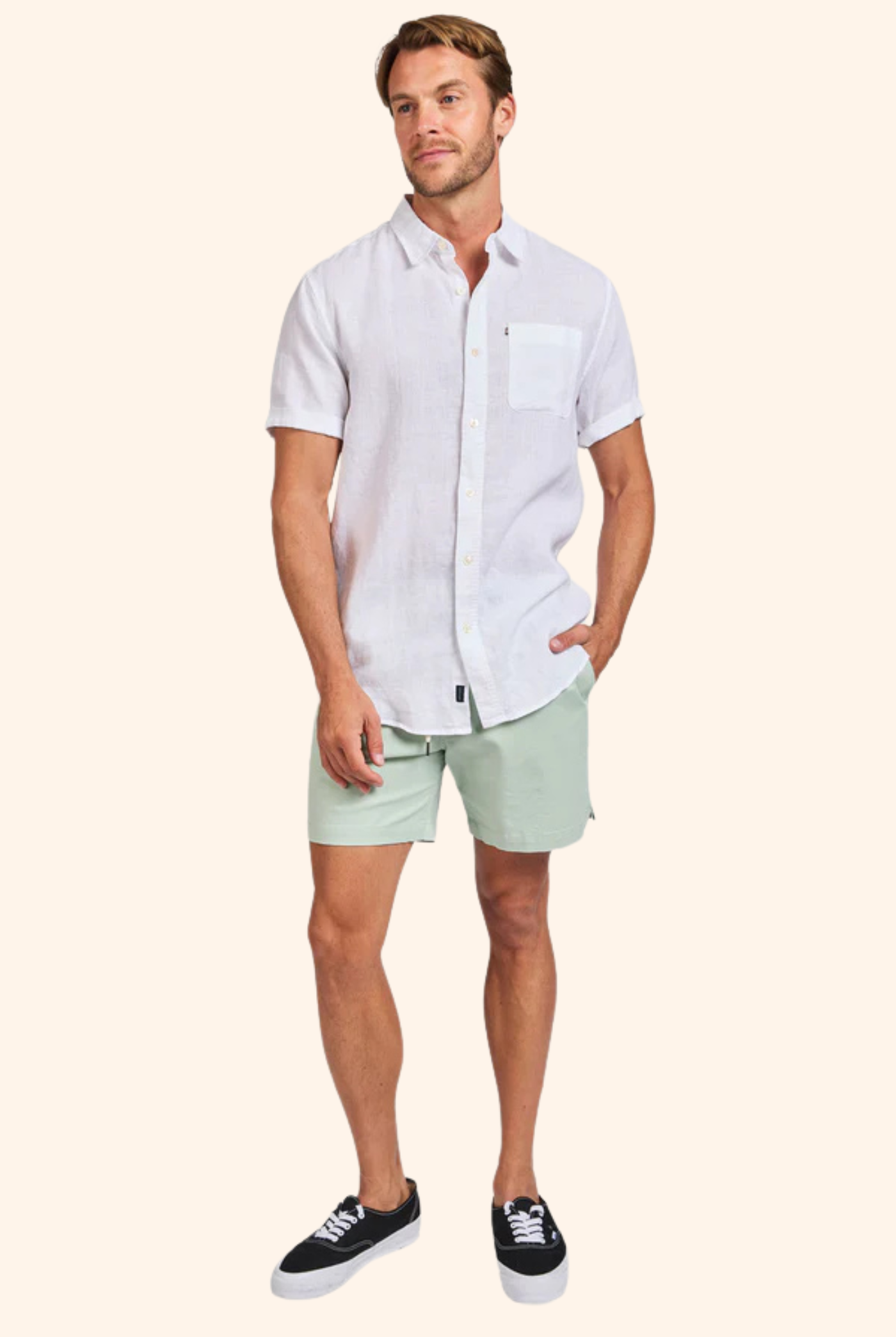 Volley Short in Mist Green