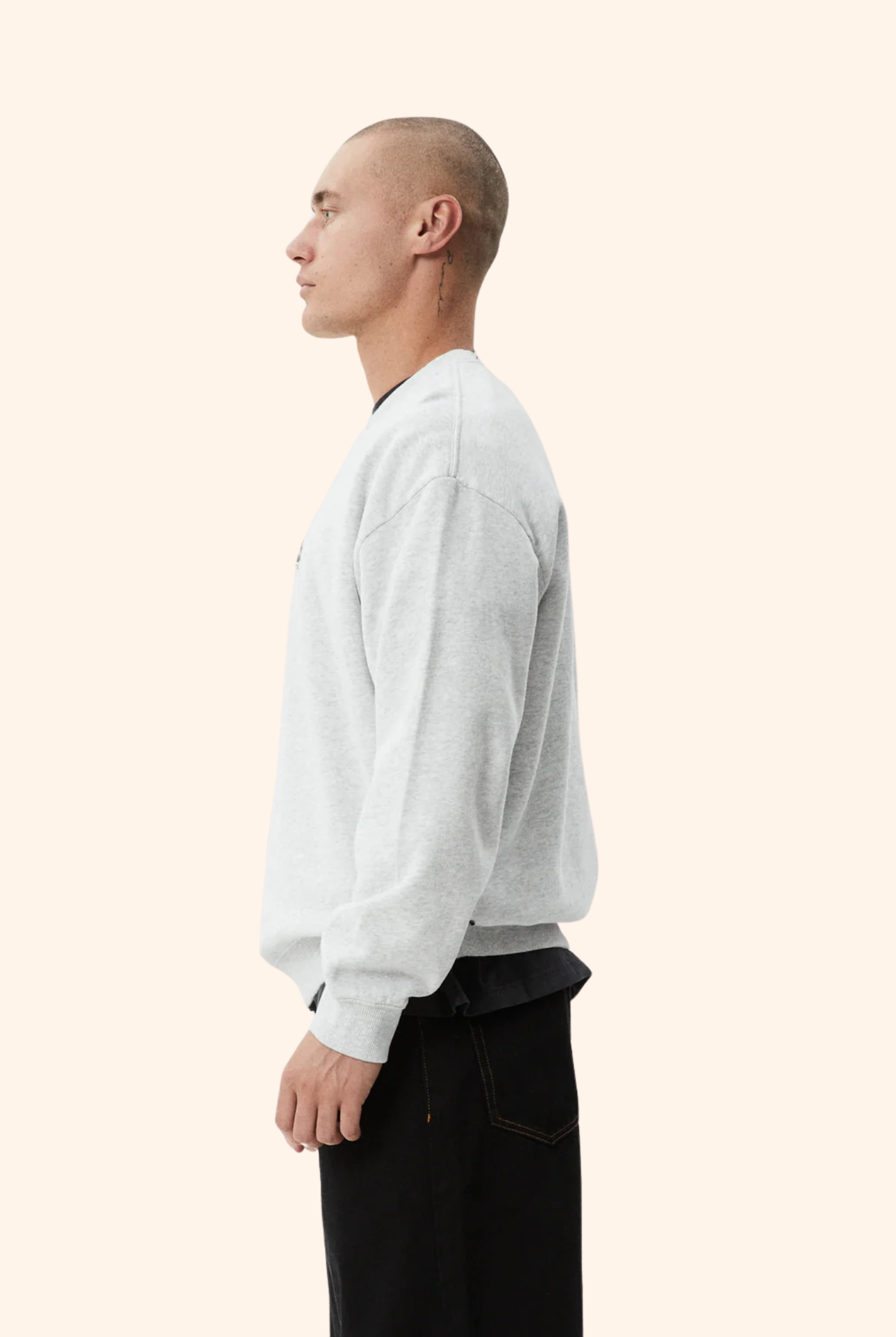 Mace Crew Neck Grey Marle