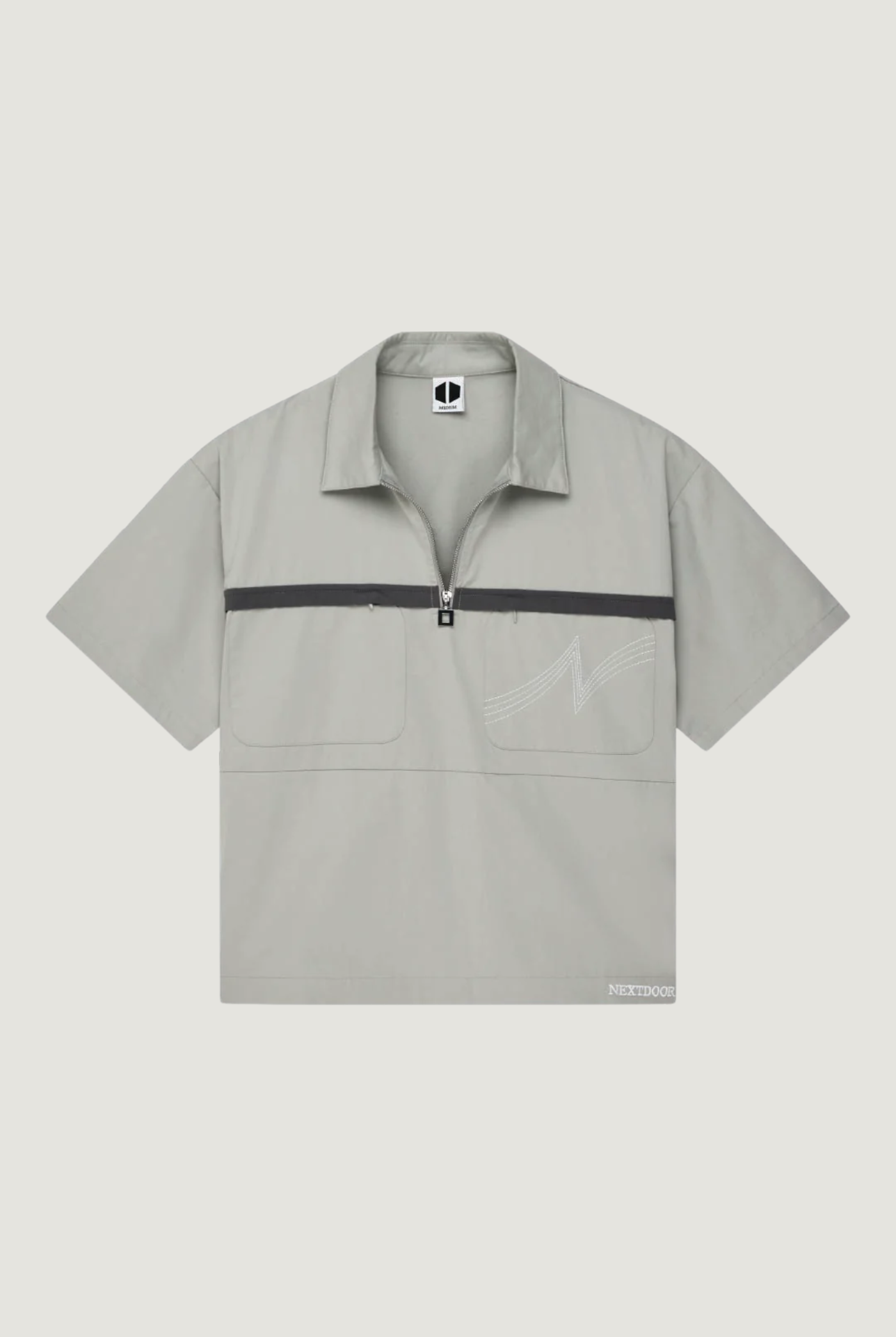 Que Zip Shirt in Grey