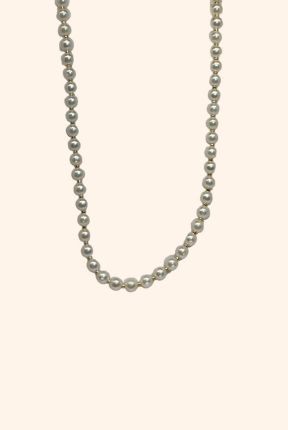 Eve Pearl Necklace