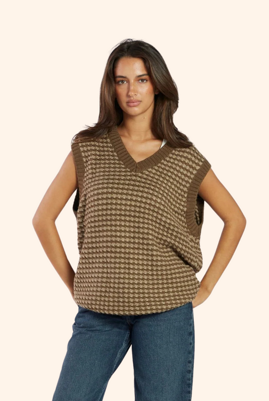 Lowen Vest in Morel Mix