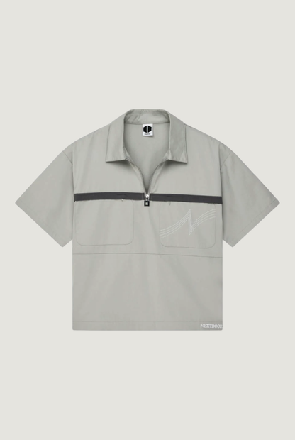 Que Zip Shirt in Grey