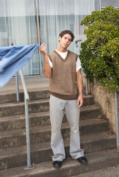 Lowen Vest in Morel Mix