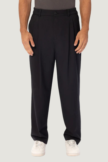 The New Milano Pant in Black