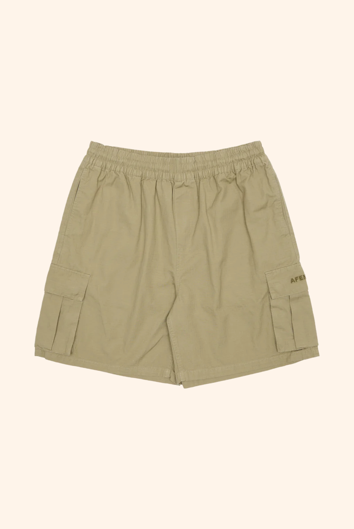 Ripped Out Cargo Short in Boa