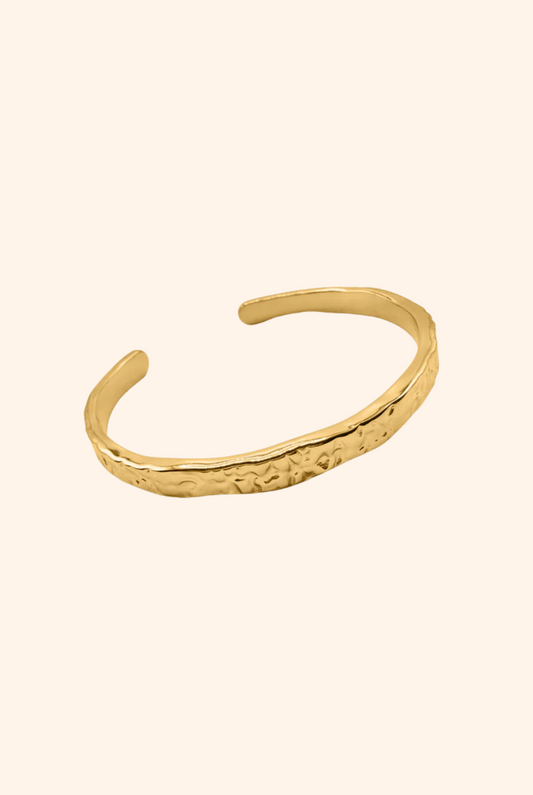 Strike Cuff